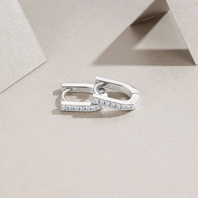 Z001-SE15511W01-Listening Rhythm