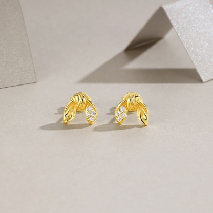 Z001-SE15154Y01-Love's Dance