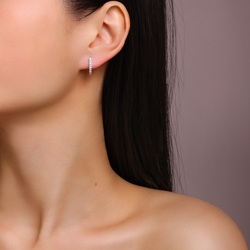 Z001-SE15511W01-Listening Rhythm