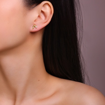 Z001-SE15154Y01-Love's Dance