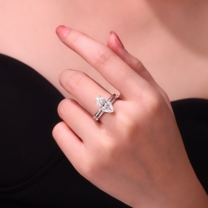 Z001-SR15330-714The One