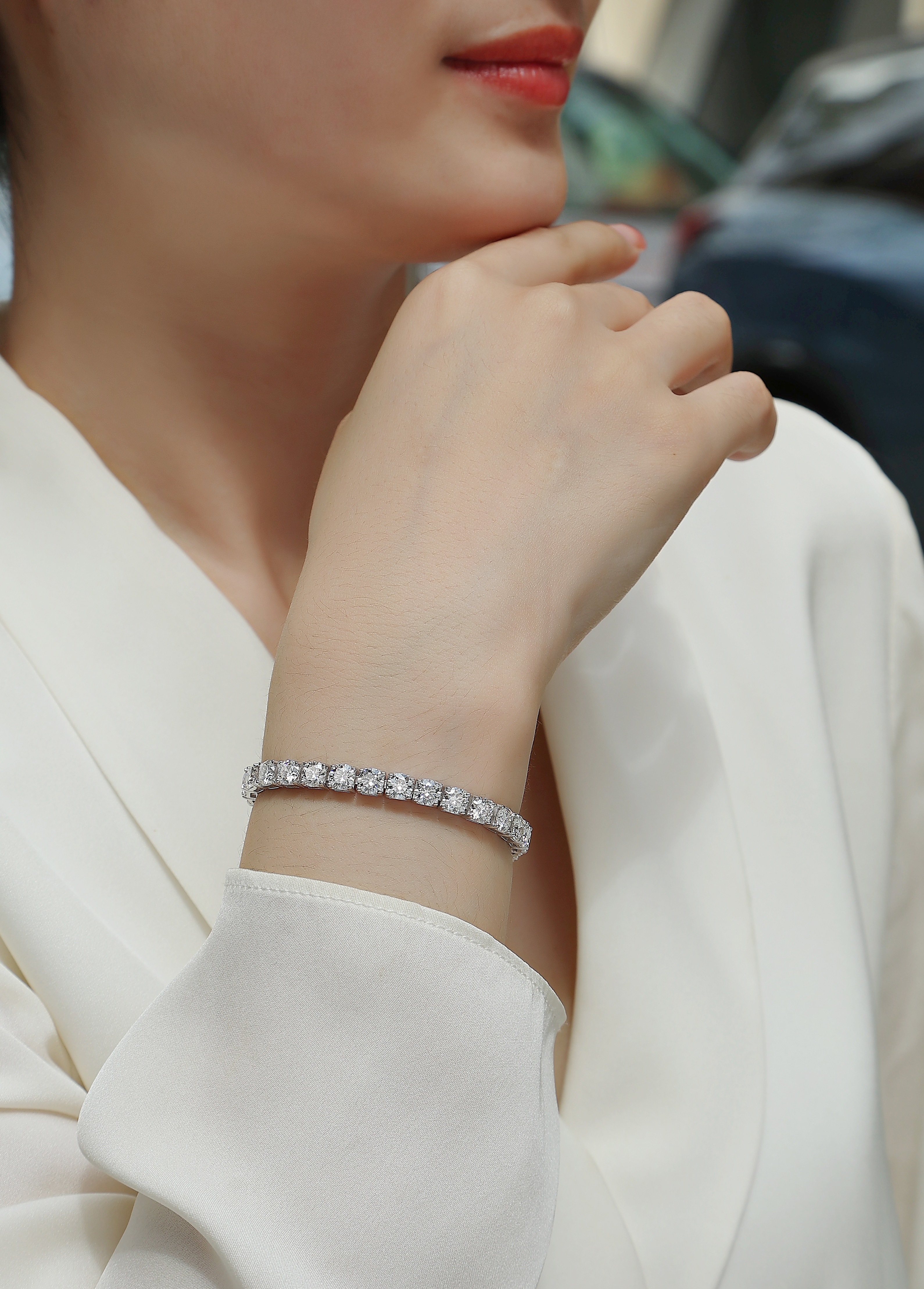 Z001-SL12759-50-Around the Finger Soft