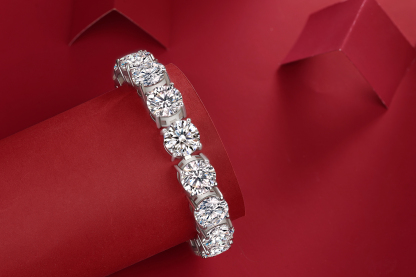 Z001-L221212836-Wrist-Tied True Heart-17cm