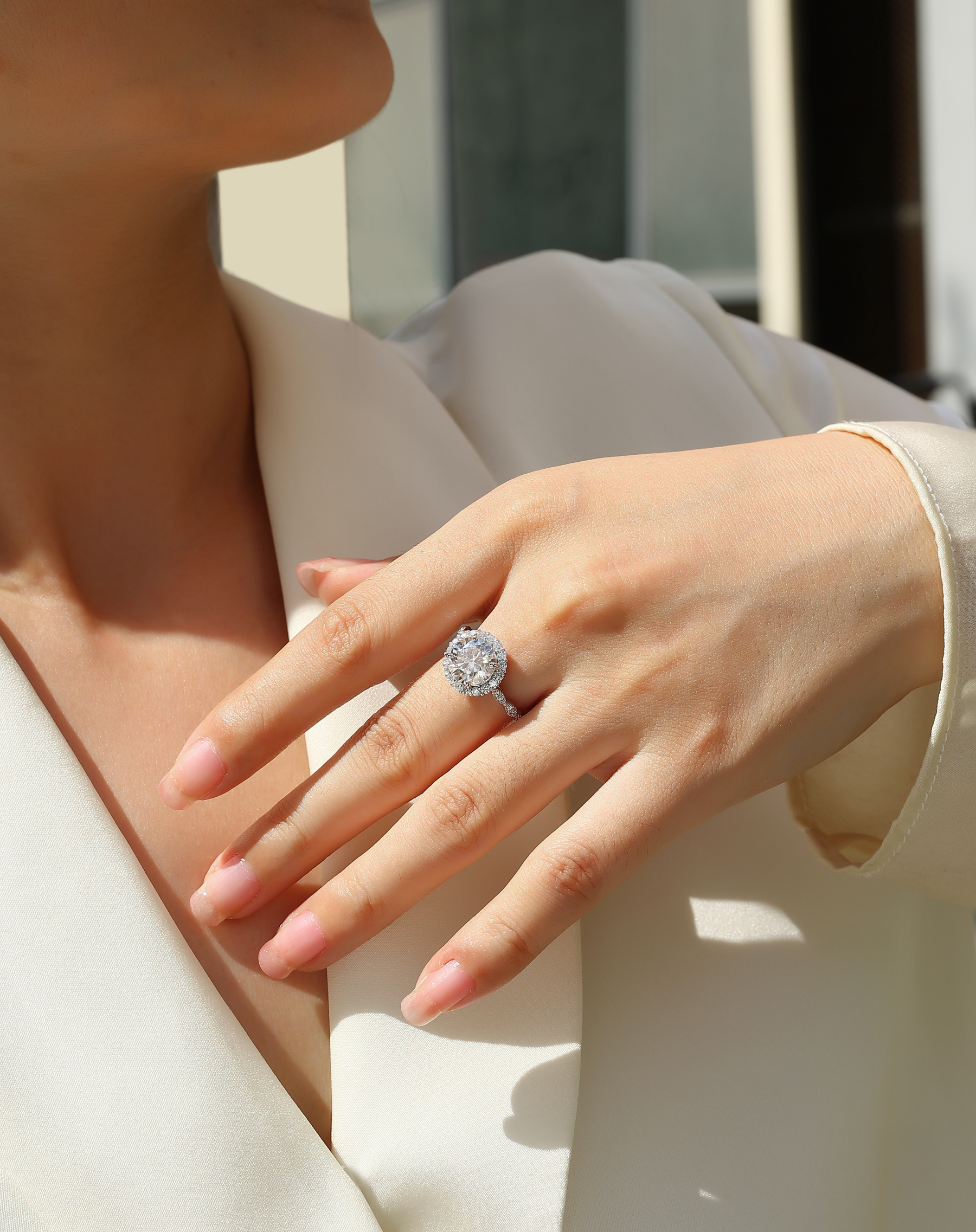 Z001-SR15322-90-Core Whisper-Women's