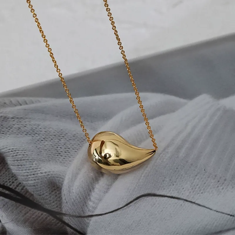 INS3025-Tear Drop Necklace for Women Gold Stainless Steel Hollow Teardrop Pendant Necklace Dupes Drop Dainty 14k Gold Plated Water Hypoallergenic Pendant Necklace,Gifts For Mothers,Girlfriends,And Friends