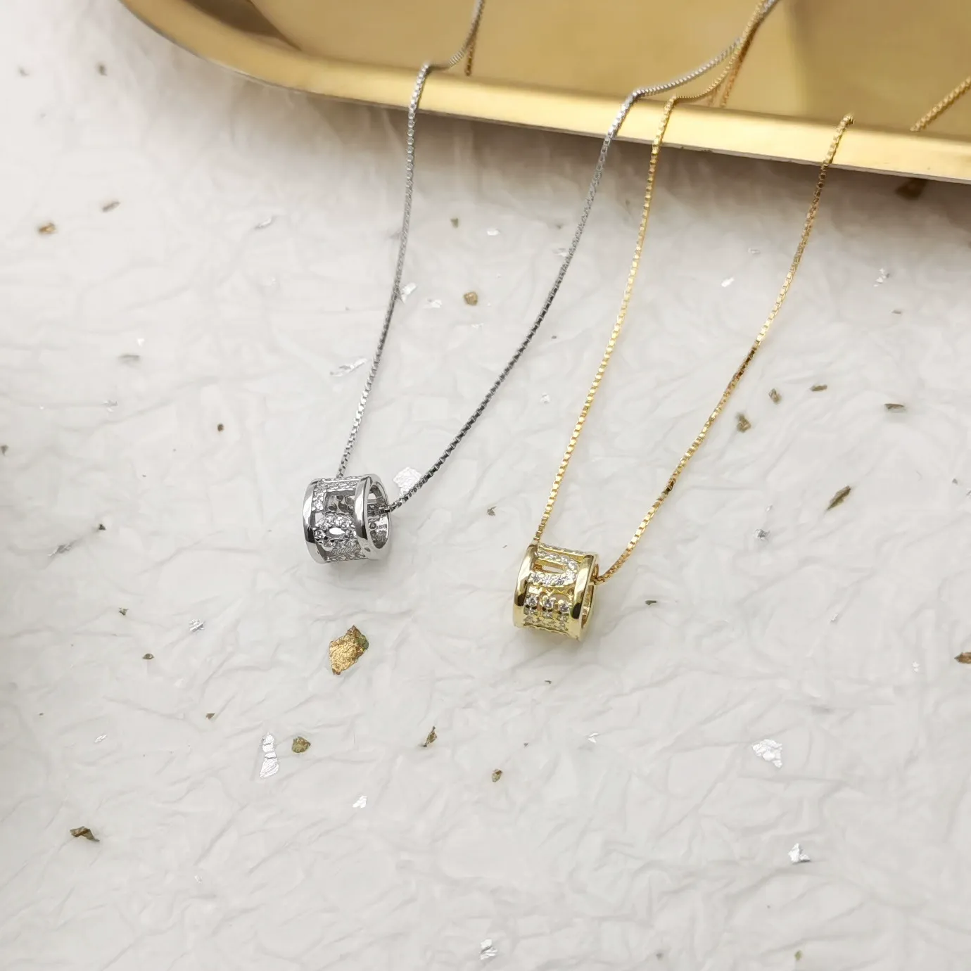 INS3073-Jeulia Necklace for Women Sterling Silver Diamond Circle Round Cut Crystal Pendant Honey Bee Starry Night Jewelry for Engagement Wedding Anniversary with Gift Box