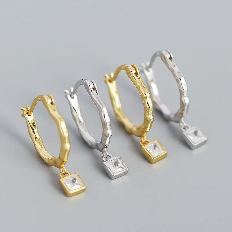 INS2418-M&T 2015 cubic zirconia gold plated hoop earrings, huggies in gift box one pair CY