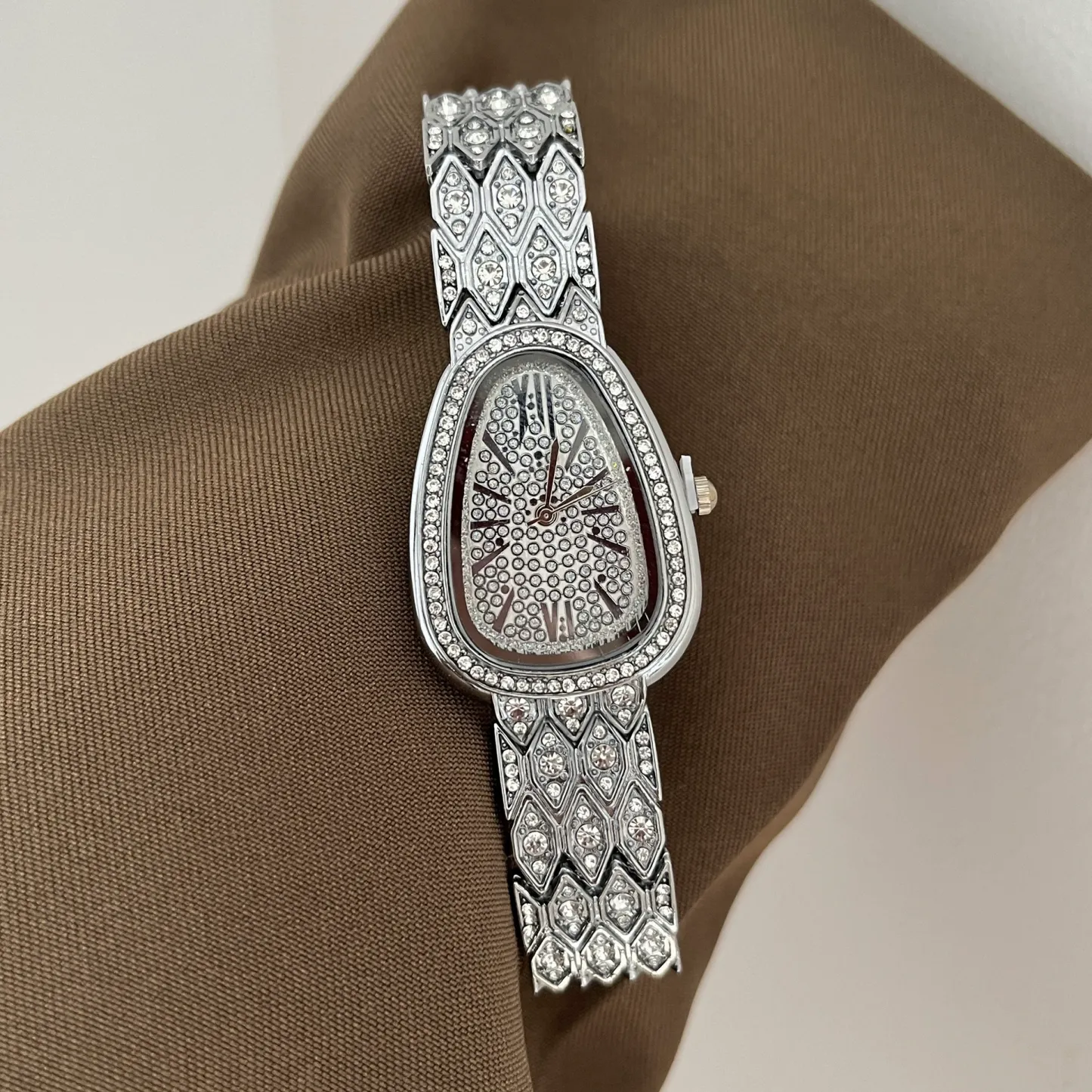 W-2031-Women's Bella // CV4600