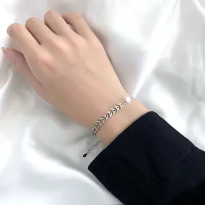 INS4090-6 Pcs Bridesmaid Gifts, Dainty Bracelets, Tiny Zirconia Leaf, Adjustable Bridal Bracelet Jewelry