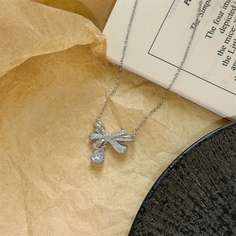 INS3276-Women's Teardrop Moissanite Necklace, 925 Sterling Silver Chokers Pendant + Chain Jewellery Gifts for Girlfriend Wife Mum Her Birthday Mothers Day Anniversary Valentines Gift 0.5-3 CTTW