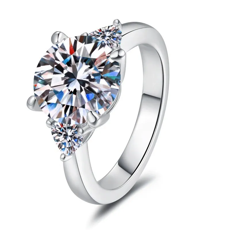 Mois Valentine Gift for Her Sterling Silver, Diamond Ring 4-Prong Set, 1.64 CT VVS1 Colorless Round Cut, Moissanite Engagement Ring for Women Customized Ring