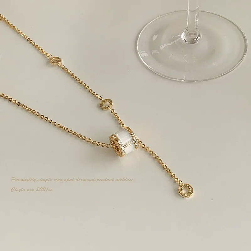 INS3035-Sonateomber Simple Gold Star/Heart/Maple Pendant Necklaces for Women, Dainty Cute Rhinestone CZ Hypoallergenic Dangle Necklaces Prom Wedding Fashion Jewelry Gift