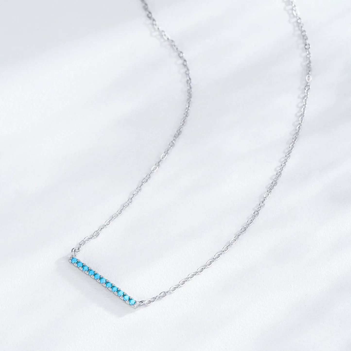 INS3148-14K Gold Plated Crystal Pendant Necklace Cubic Zirconia Pendant Necklaces for Women Elegant Pearl Pendant Choker Necklaces