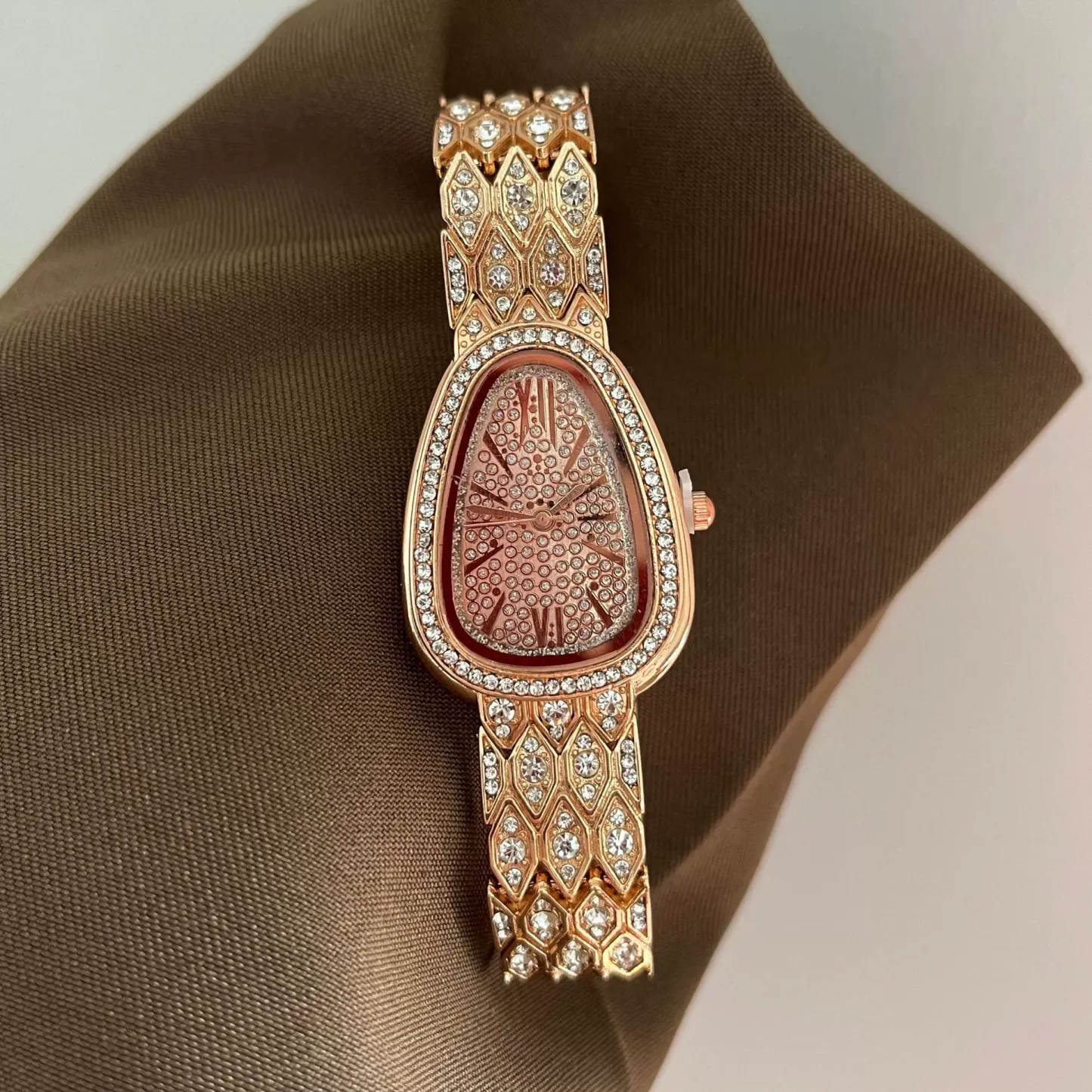 W-2031-Women's Bella // CV4600