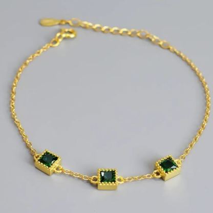INS4036-Dazzling Women's 14K Yellow Gold Bracelet, Green Emerald Adjustable Design, Dainty Fashion Jewelry for Her