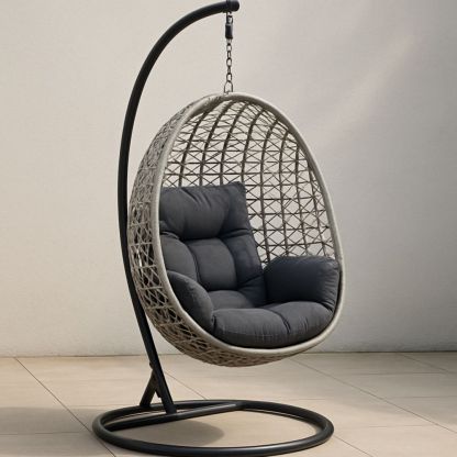 Hängesessel Rattan-Ei mit Stahlrahmen und Polyesterkissen Beige/Dunkelgrau/Schwarz-Domovzeleny