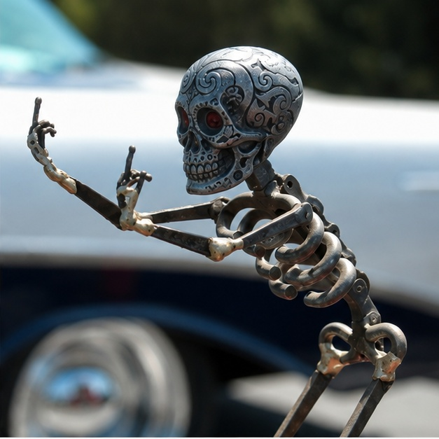 Skeleton Middle Finger Hood Ornament