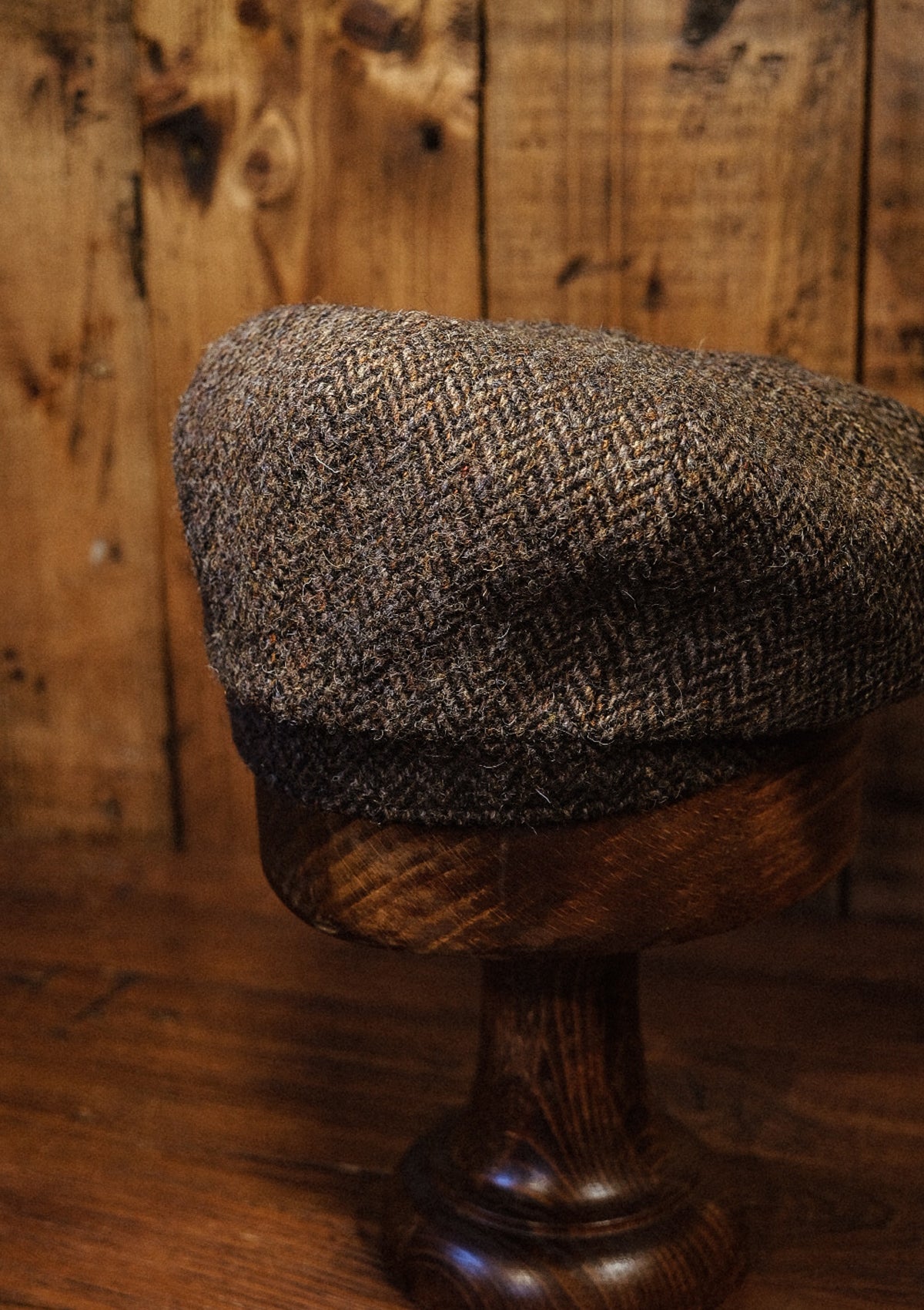 Ridgmount Baker Boy - (Narrow Width) Harris Tweed Light Brown Herringbone