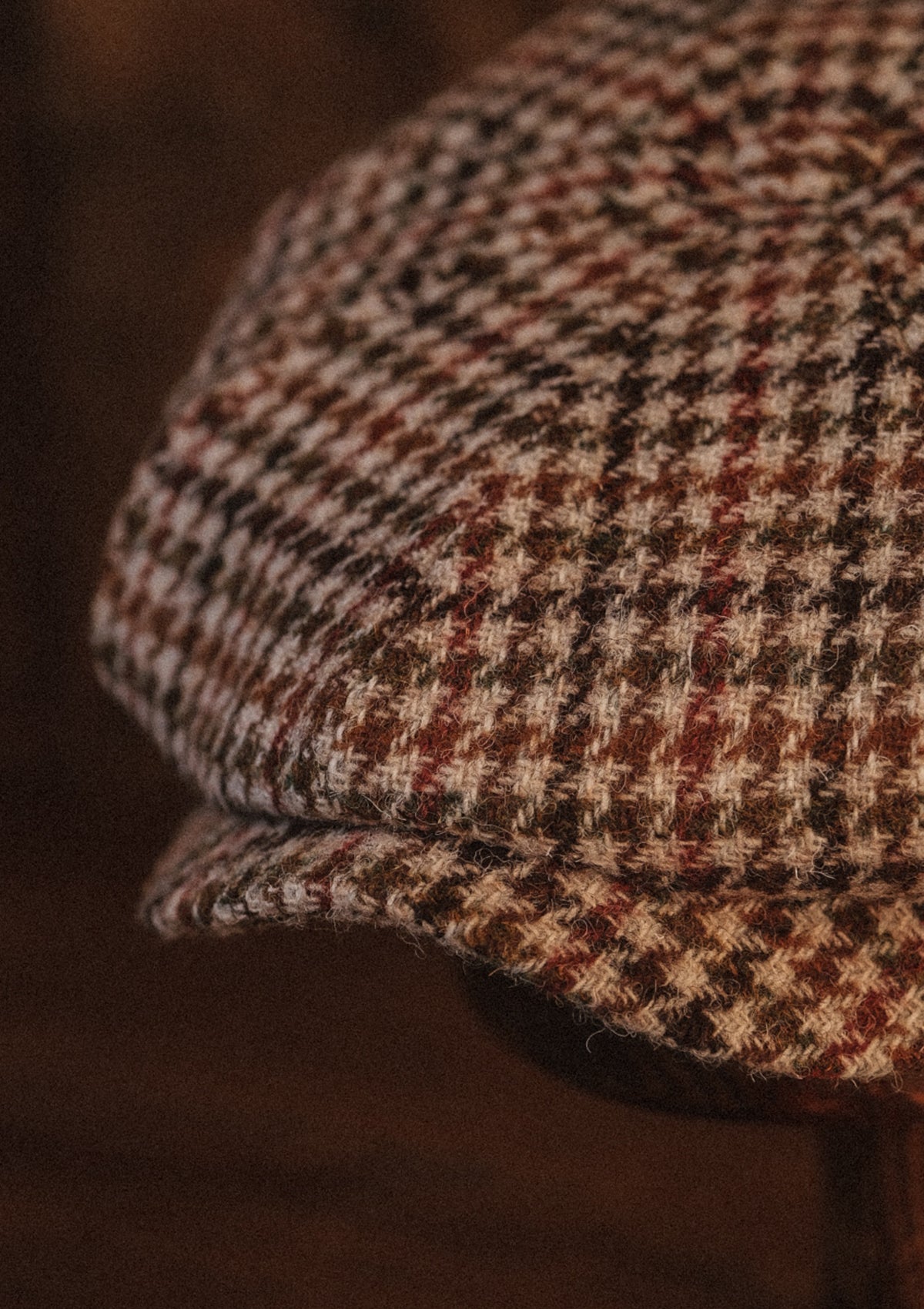 Torrington Baker Boy - (Mid Width) Camel Houndstooth Harris Tweed