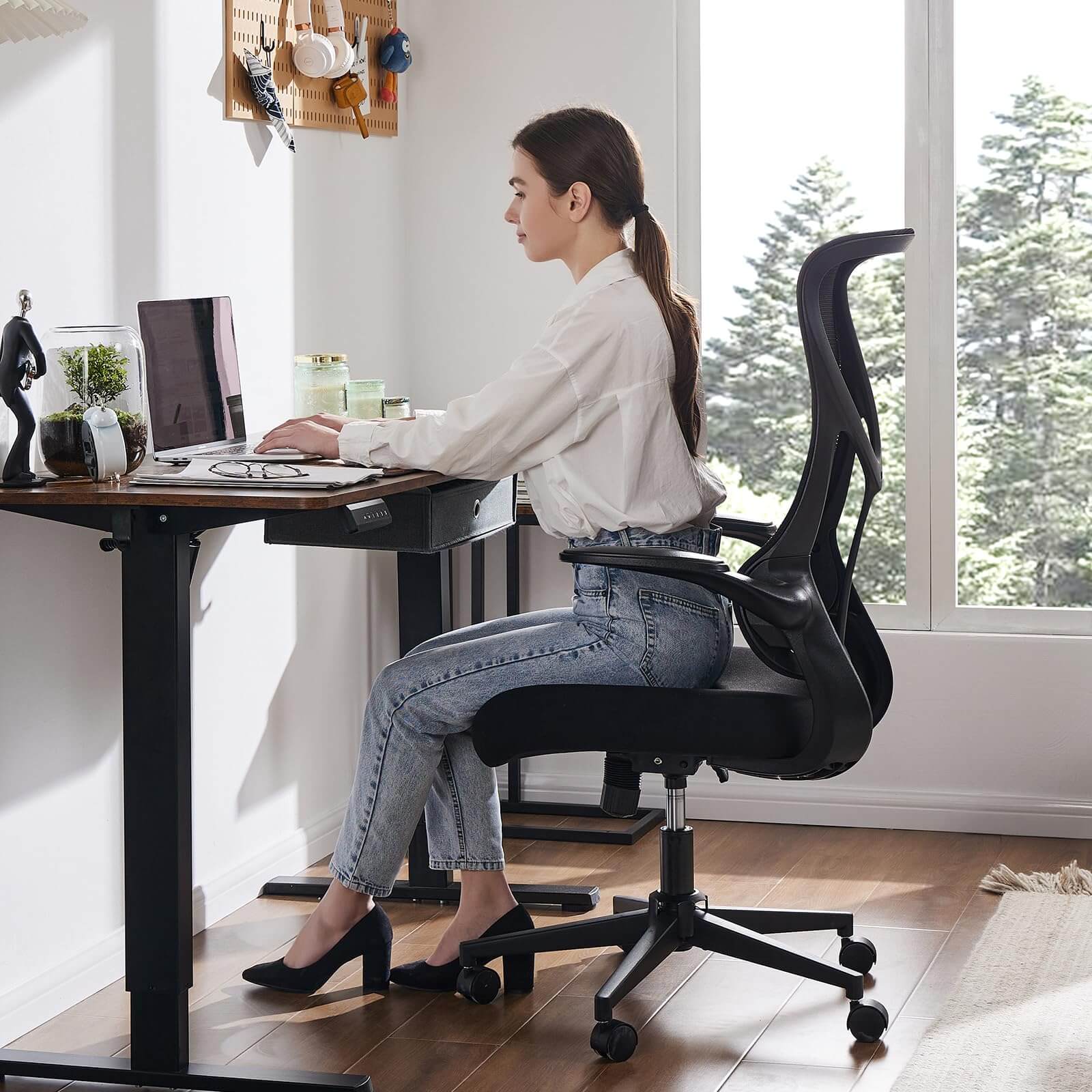 Ergonomic Computer Mesh Chair with Flip-up Armrests,Lumbar Support, Backrest for Home Office--Bedroom,Bedroom Chair,Home Office,Home Office Chair,Office,Office Chair1