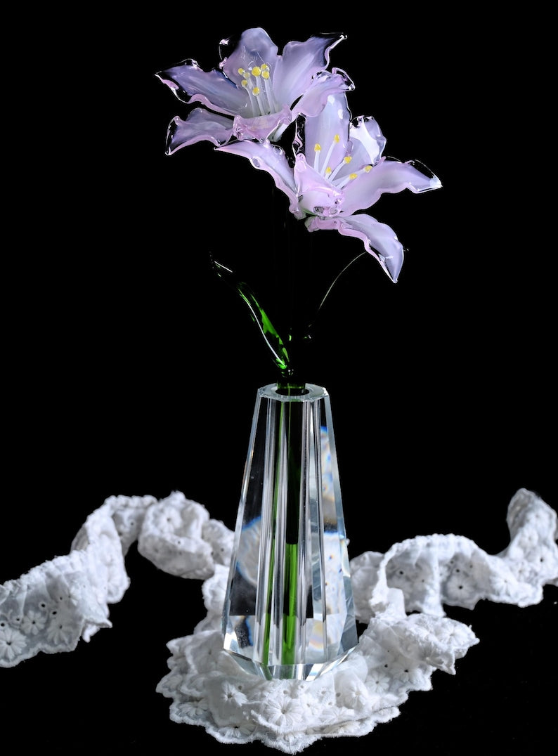 Stained Glass Lily Ornament, Floral Home Decor Accent