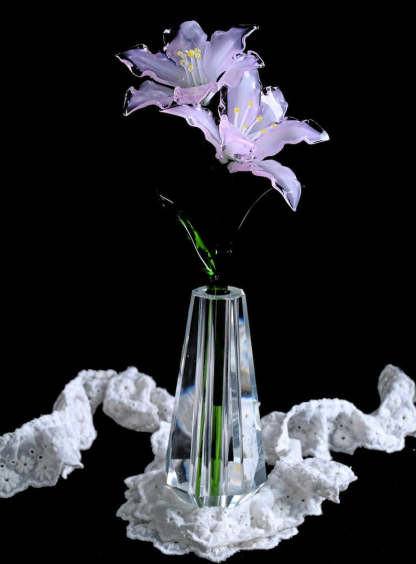 Stained Glass Lily Ornament, Floral Home Decor Accent