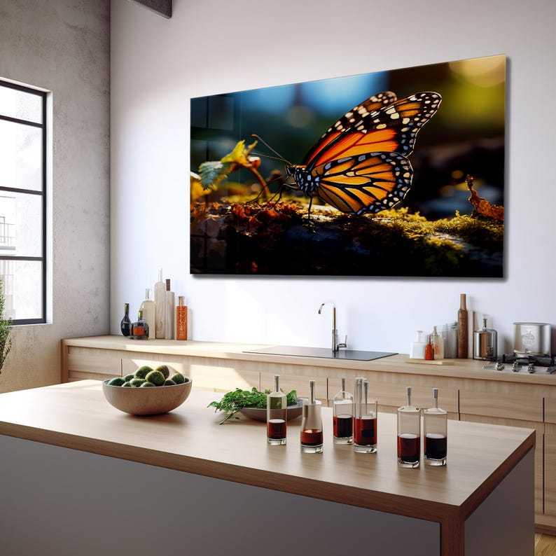 Butterfly on Leaf Glass Wall Art – Nature Inspired Decor