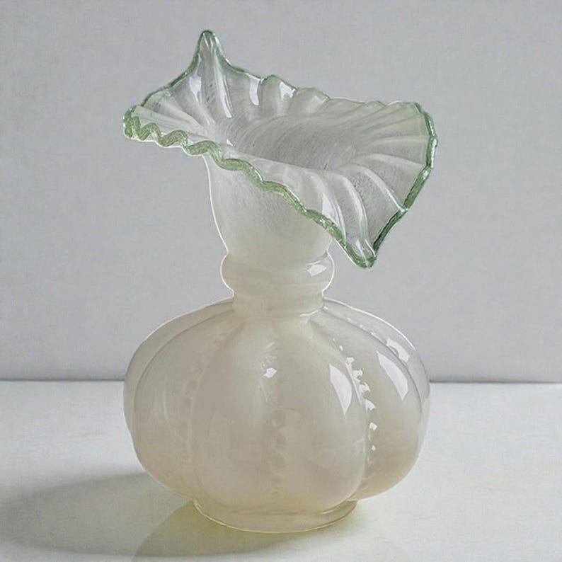 Ruffled Glass Vase, Elegant Floral Decor with Colorful Edge