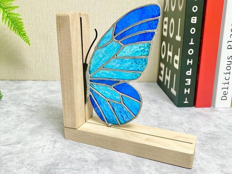 Butterfly Bookend Set, Handmade Wooden Book Stand for Rustic Bookshelf Decoration, Unique Gift for Nature and Butterfly Lovers