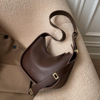LOOP SHOULDER BAG