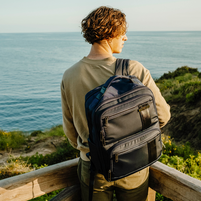 NuRoad 17.3" Convertible Backpack