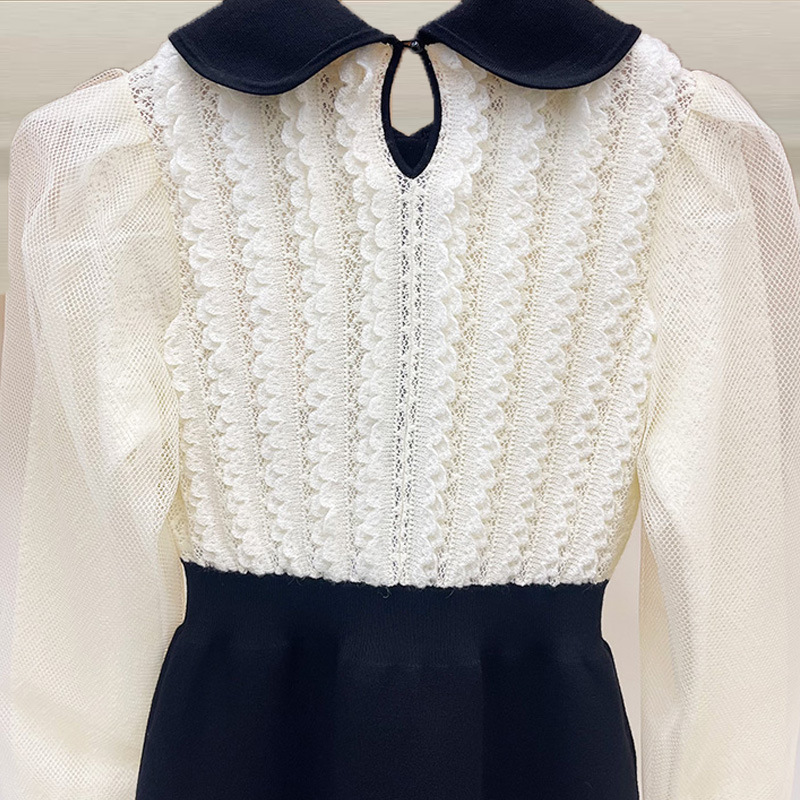 Lace-paneled knitted dress