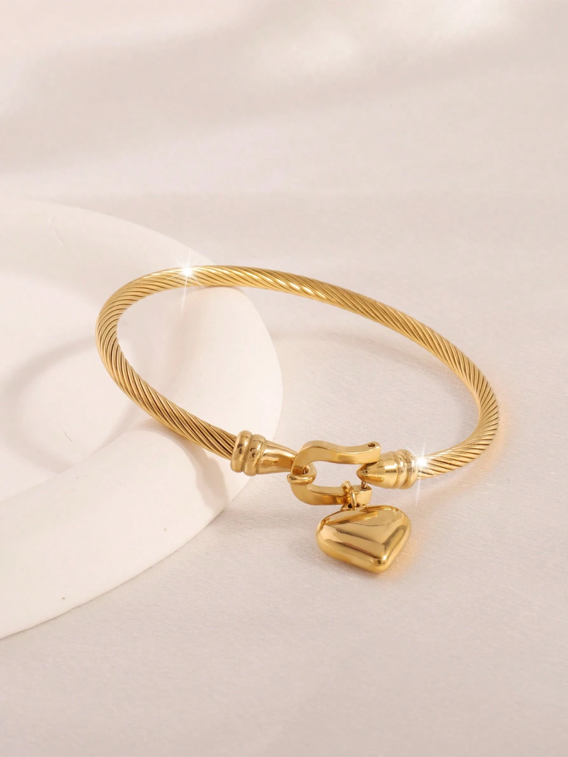 1 pcs of fashion, light luxury design, simple stainless steel bracelet