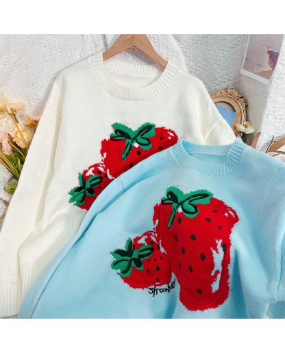 Women's knitted sweater lightweight and stylish