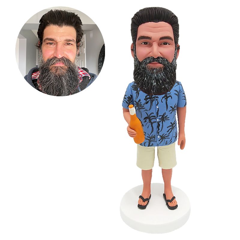 personalised bobble head Hawaiian male holding a beer