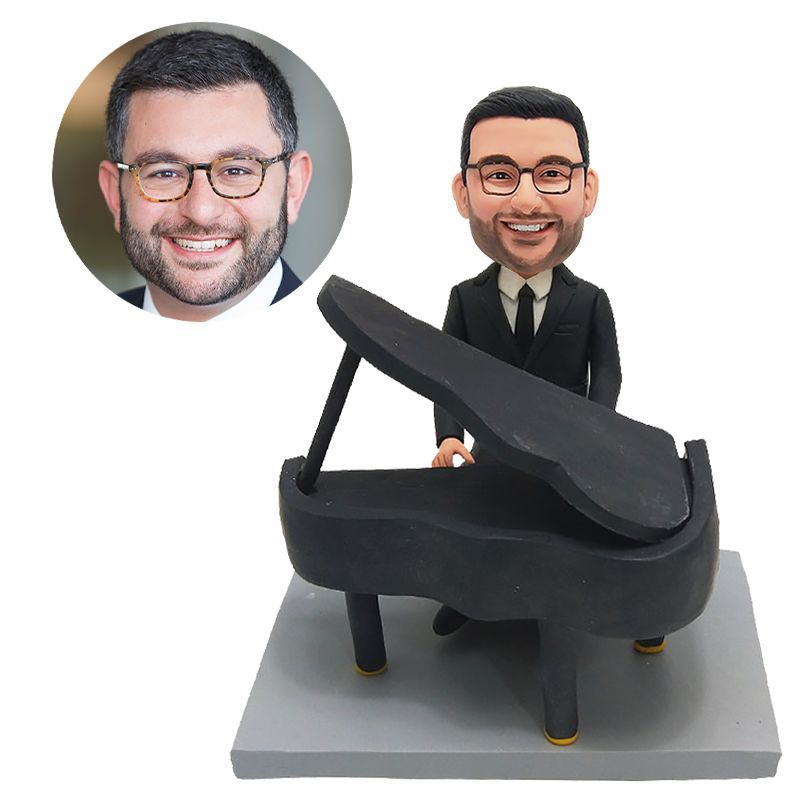 personalised male pianoist bobblehead