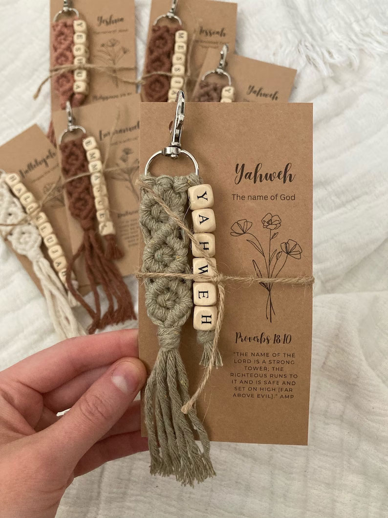 Praise His Name Macrame Keychains