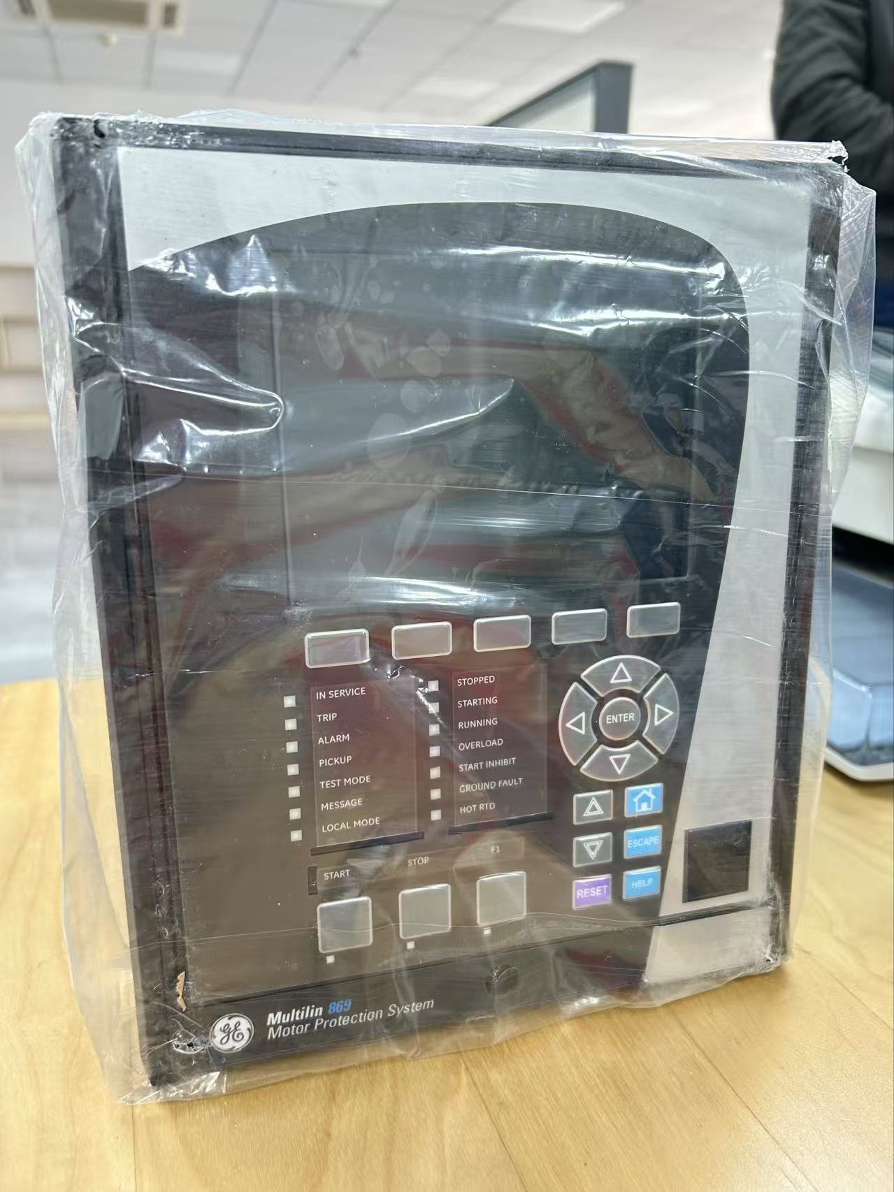 GE Relay 869-E-P1-NN-G1-L-S-N-A-N-M-S-P-F-B-SE-N-B-4