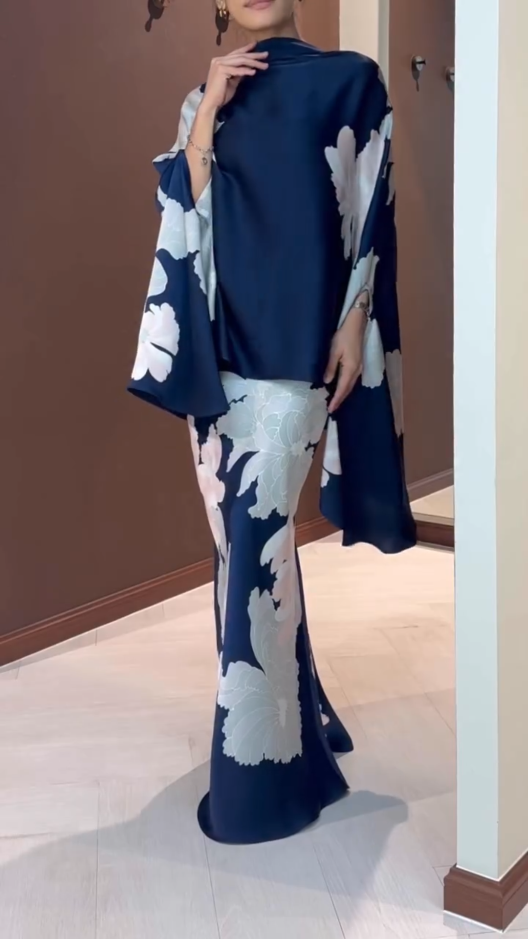 Blossom Motif Satin Set