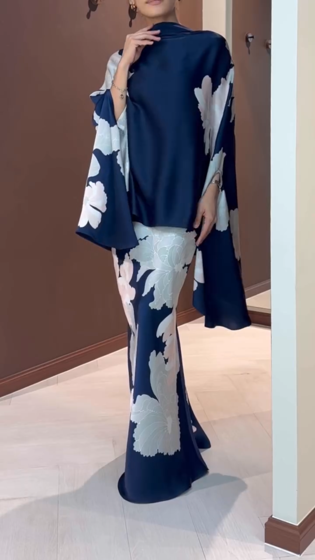 Blossom Motif Satin Set