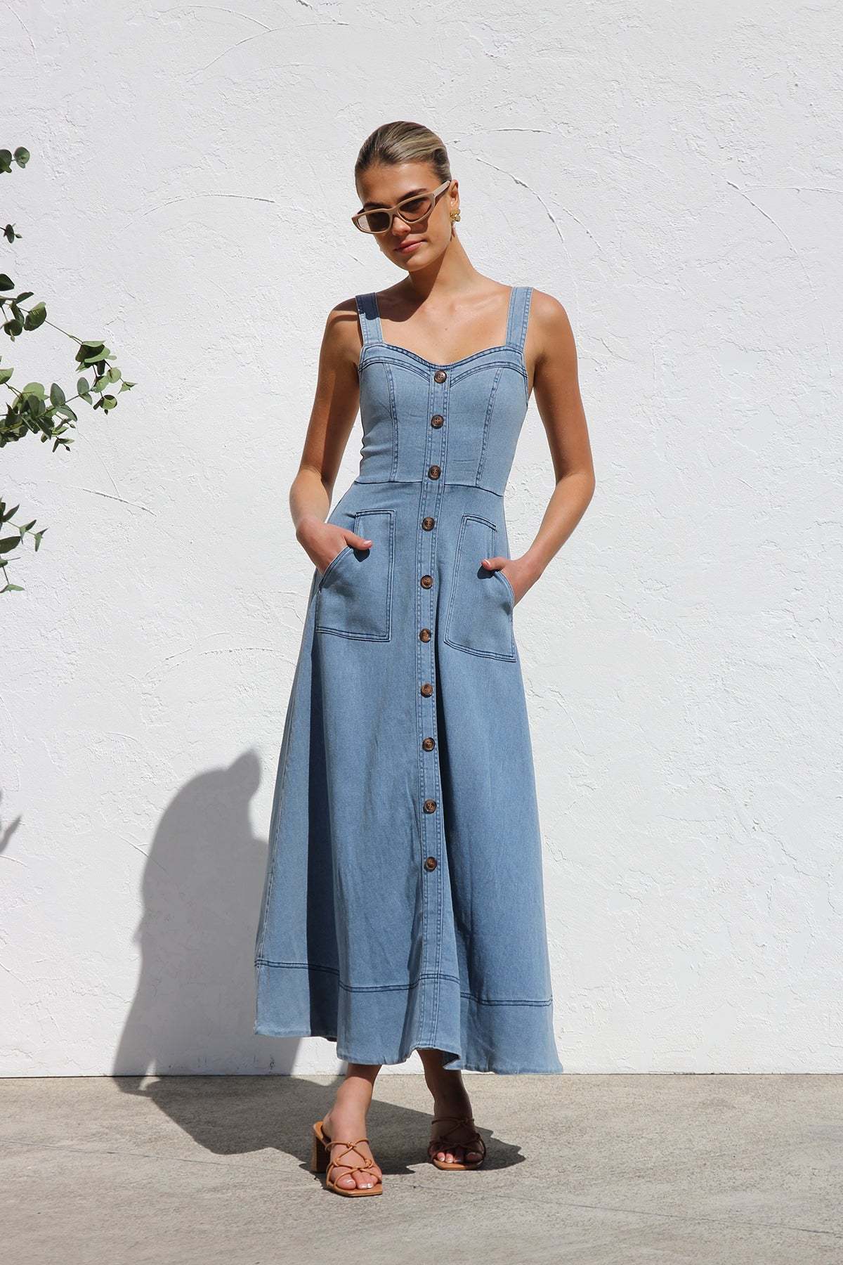 Danielle Dress BLUE DENIM-ROVOLE