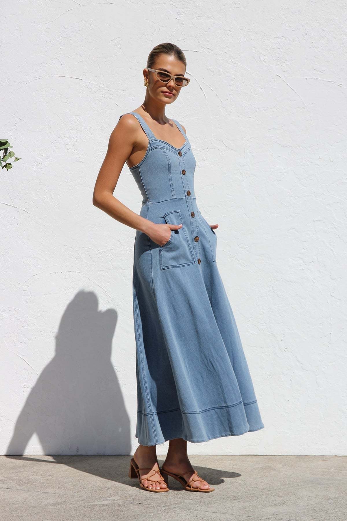 Danielle Dress BLUE DENIM-ROVOLE