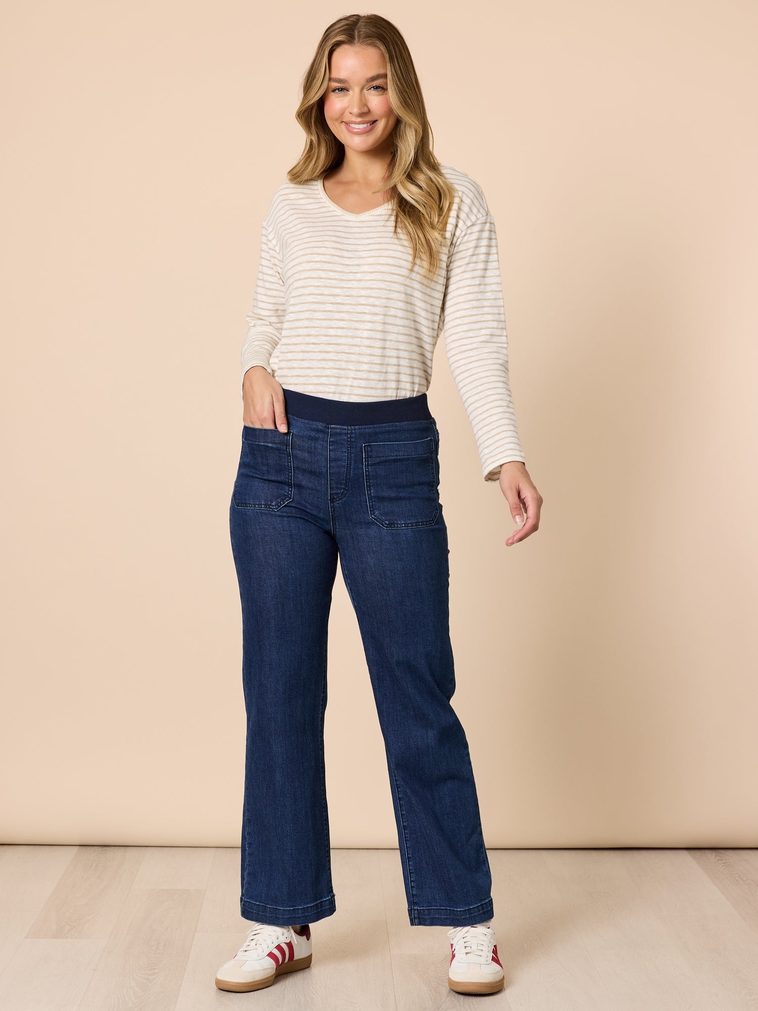 Carpenter Stretch Wide Leg Pull On Denim Jean