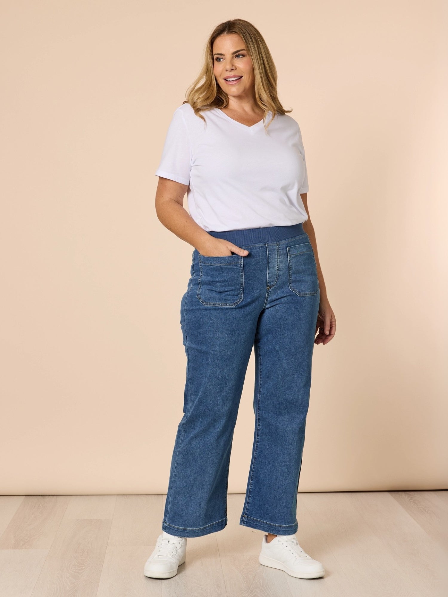 Carpenter Stretch Wide Leg Pull On Denim Jean