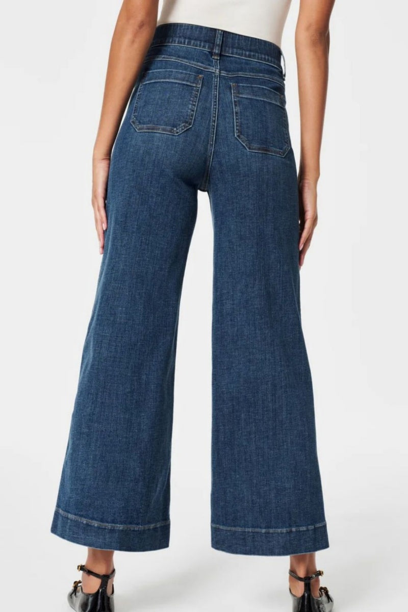 Elongating High-Waist Microflare Jeans