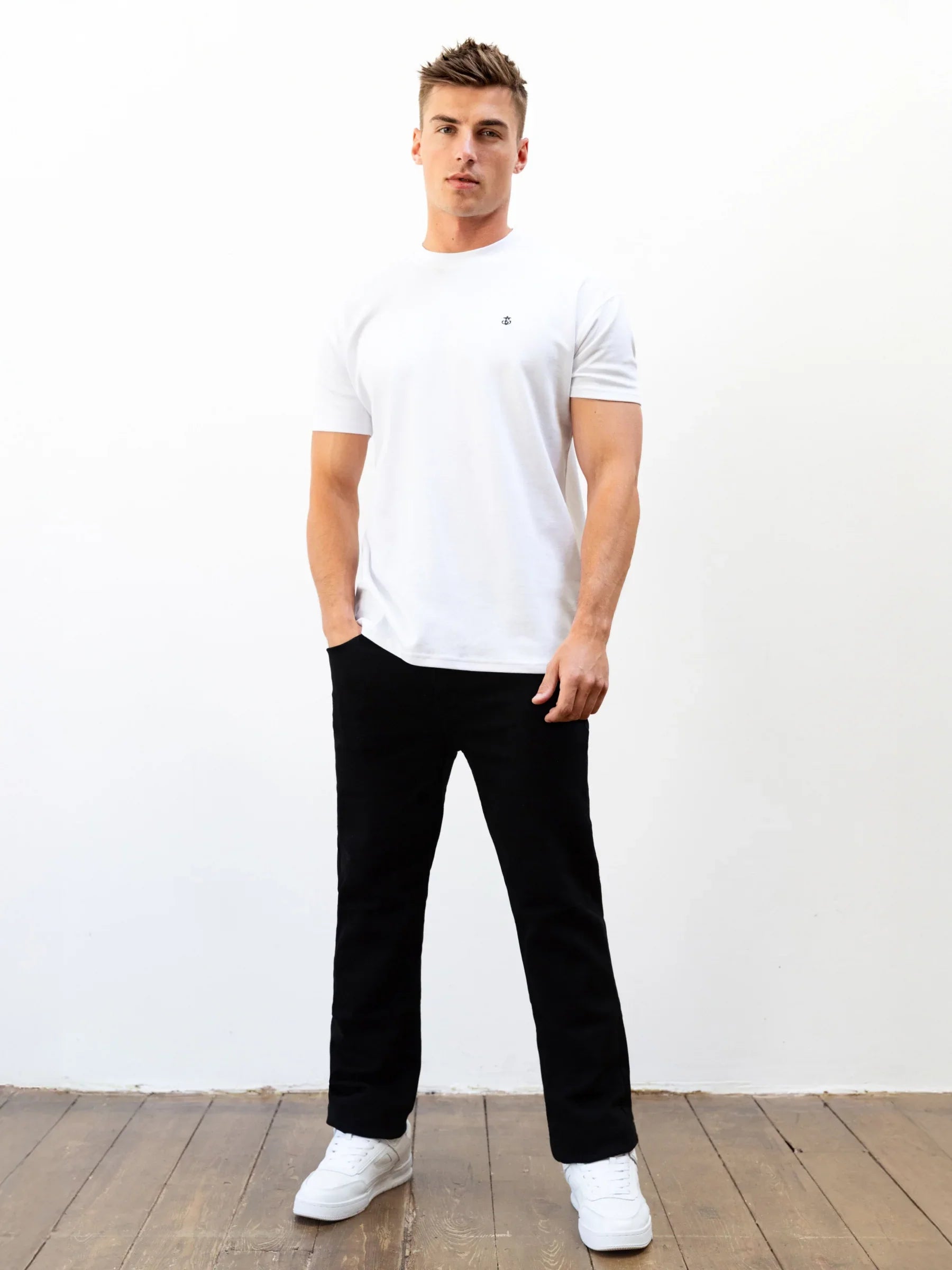 Straight Jeans - Black