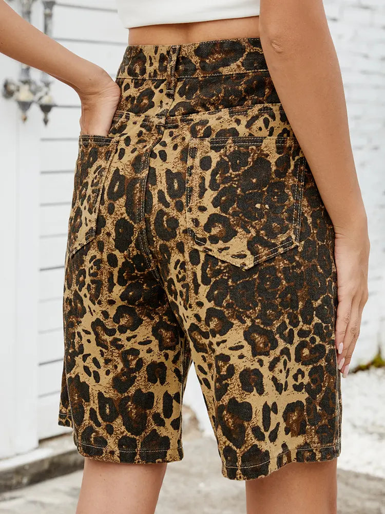 Vintage Leopard Print Slimming Denim Shorts