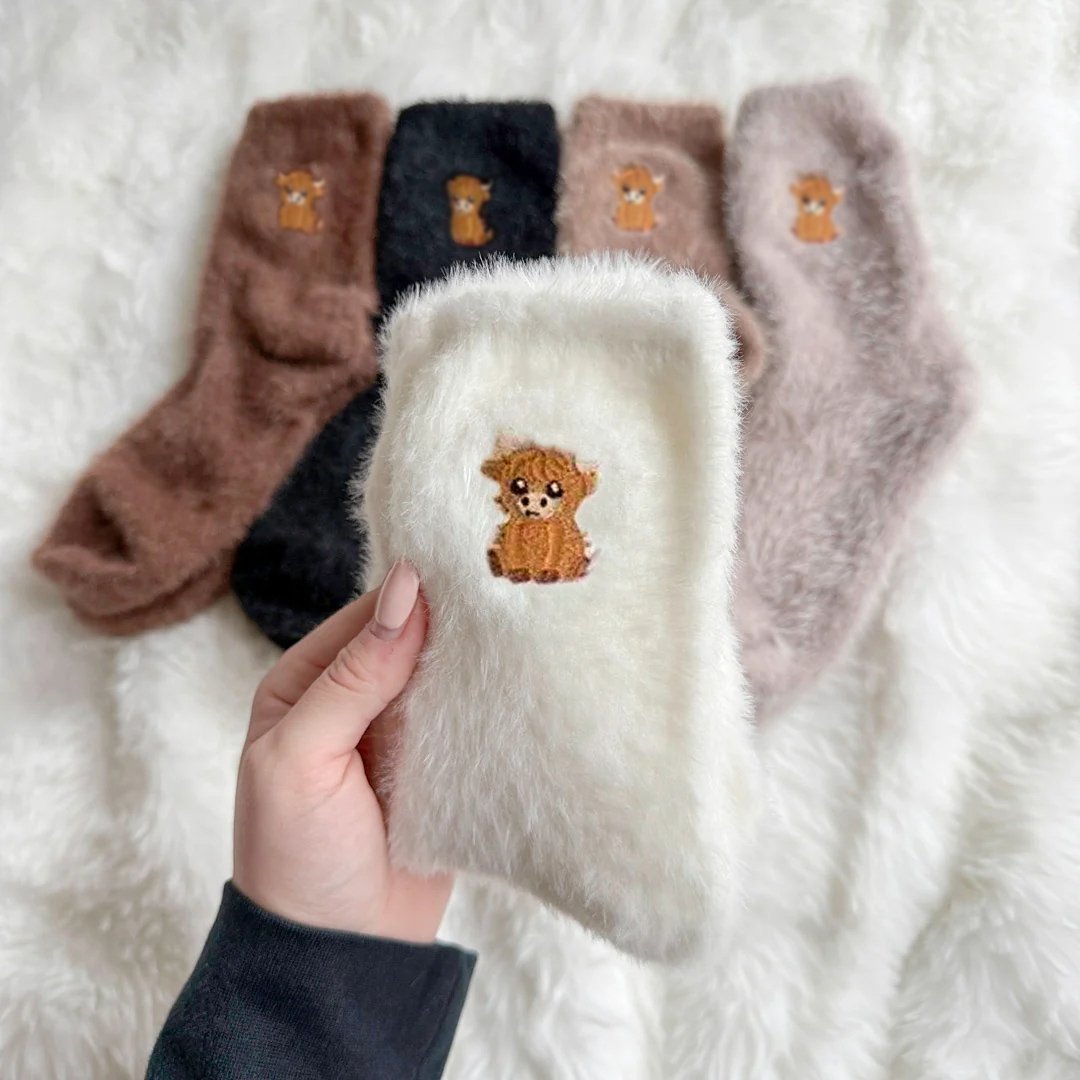 💕Warm Winter Sale 49% Off🐮Fuzzy Highland Cow Socks