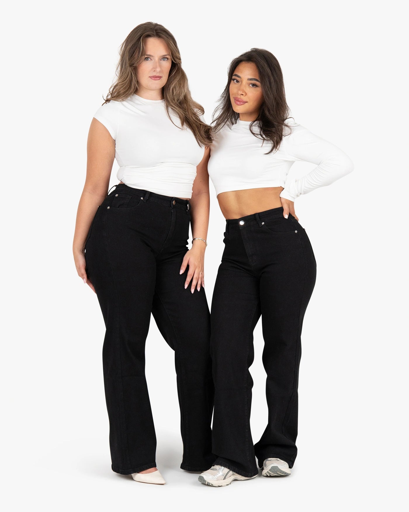 Curve-Hugging Relax – High-Waist – Black