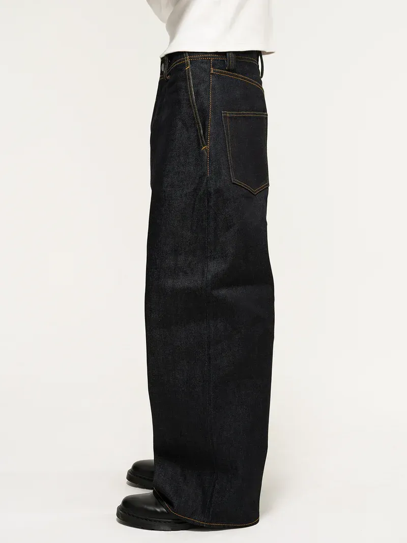 Selvedge Curved Jeans For Men